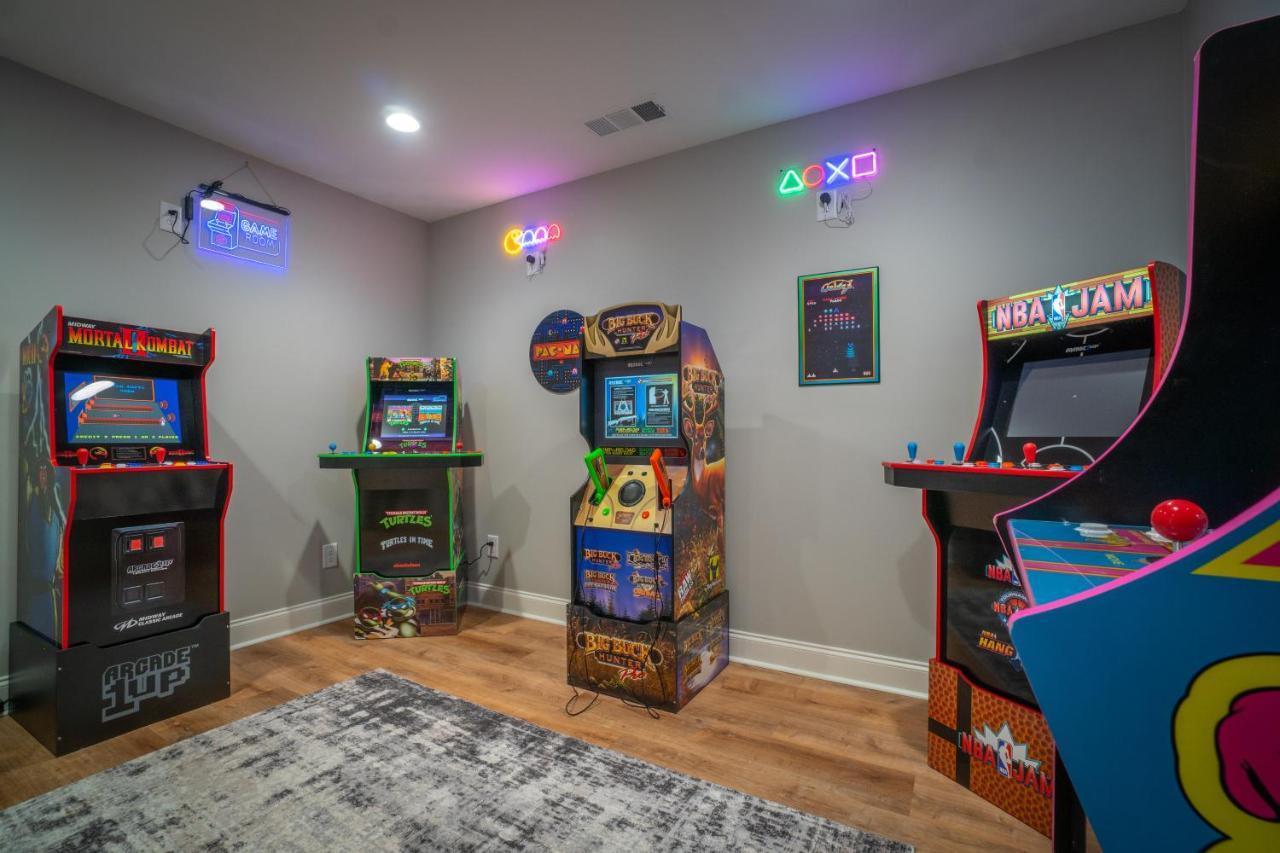Par-Tee Haus I- Game Room & Hot Tub-Walk To 海伦 外观 照片